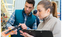 UK consumers prefer to shop in store