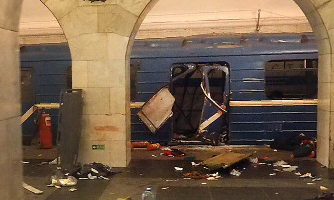 11 dead in Russian metro 'terror attack' 11 dead in Russian metro 'terror attack'