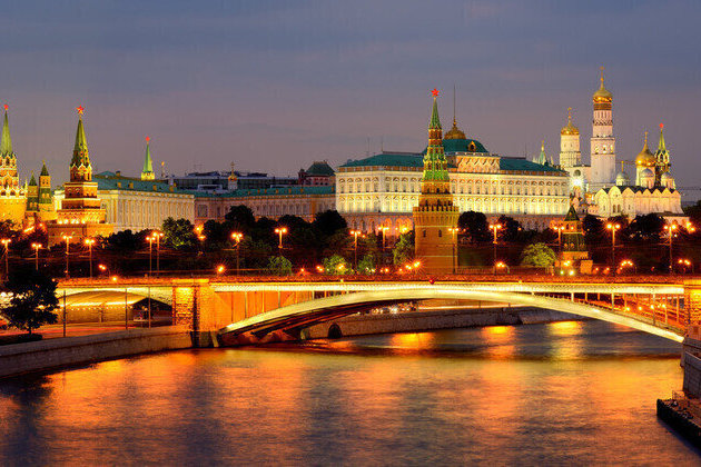 Kiev and West behind delay in peace talks  Kremlin