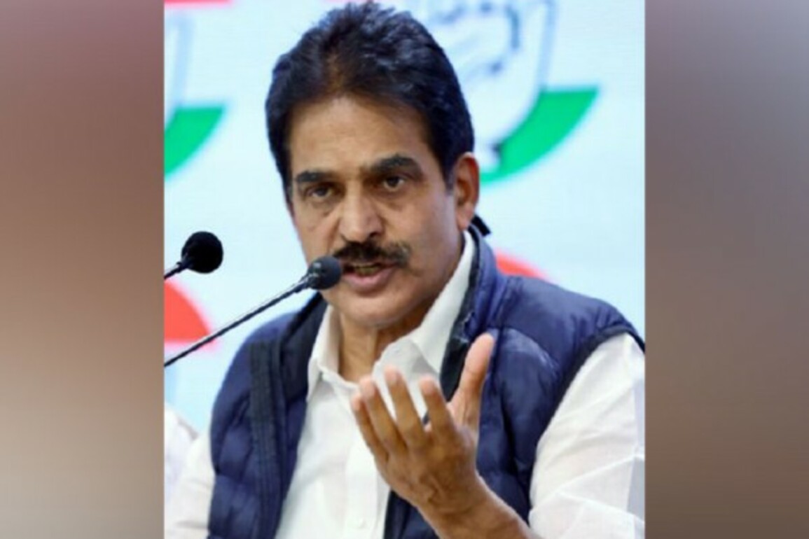 "India cannot afford to remain silent or passive," says KC Venugopal after India abstained from UNGA proposal on Gaza ceasefire