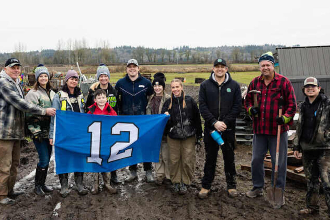 Seahawks Support Flood Relief Efforts In Snohomish County