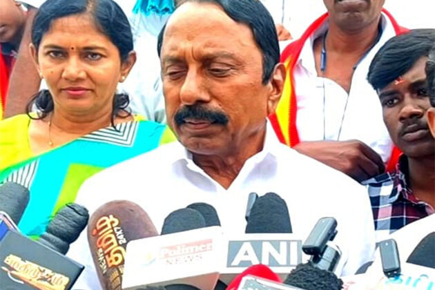 "2026 will be year of change for TN": Vijay's supporters cheer as new office of TVK inaugurated in Kangayam