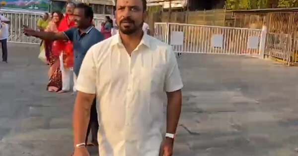 Team India fielding coach T Dilip visits Tirumala Venkateswara Temple