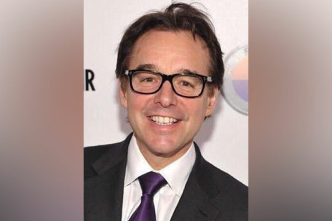 Here is what 'Home Alone 2' director Chris Columbus has to say about Trump cameo in film
