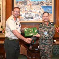COAS holds talks with Bangladesh Army LG on strengthening defence ties