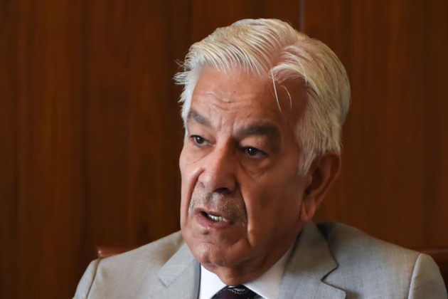 Rattled Pakistan's Defence Minister warns of "real risk" of war with India