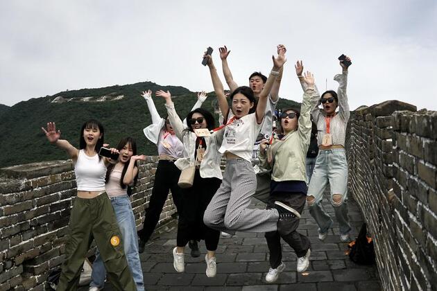 Taiwan residents flock to mainland during holiday season