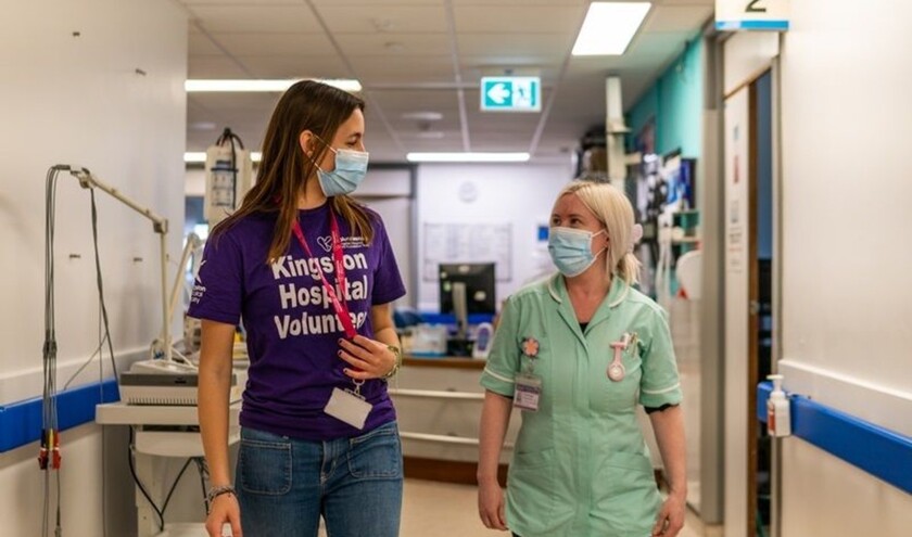 A volunteer at Kingston Hospital © Helpforce© Helpforce