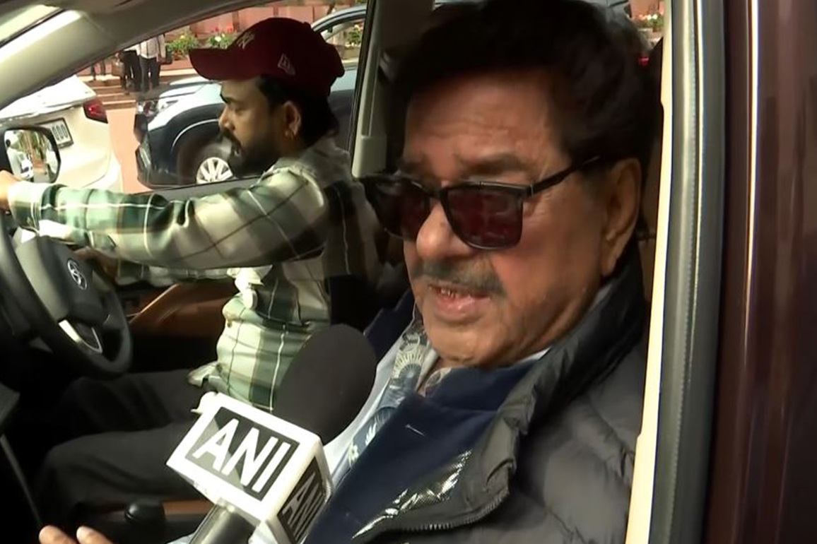 TMC's Shatrughan Sinha calls Union Budget "phenku and lapetu," says its not for Viksit Bharat