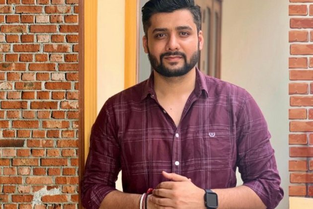 Digital marketing expert Sandeep Vashist advises