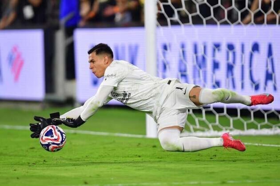 Mexican GK Luis Angel Malagon ruled out of World Cup with Achilles tear