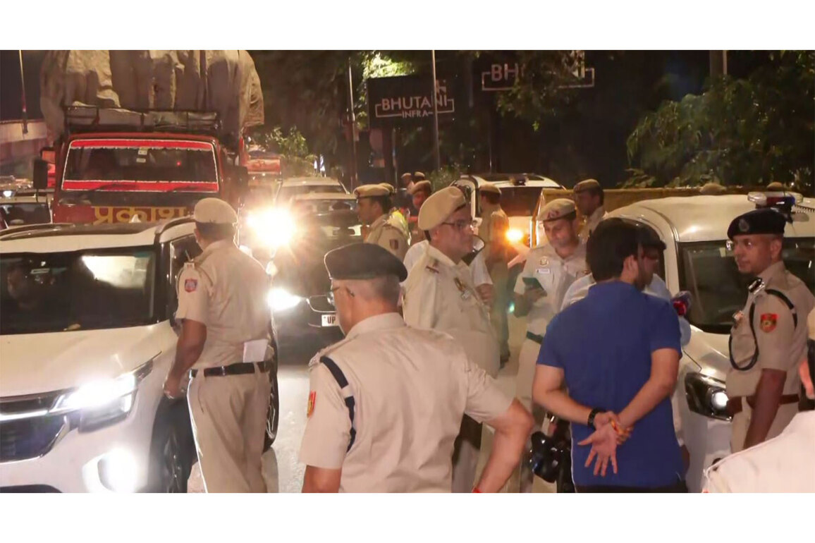 Delhi Police intensify night patrols and checks across city ahead of festive season