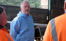 Defra Secretary visits farmers in restricted bluetongue zone