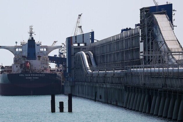 India seeking tanker to load Russian LPG  Reuters