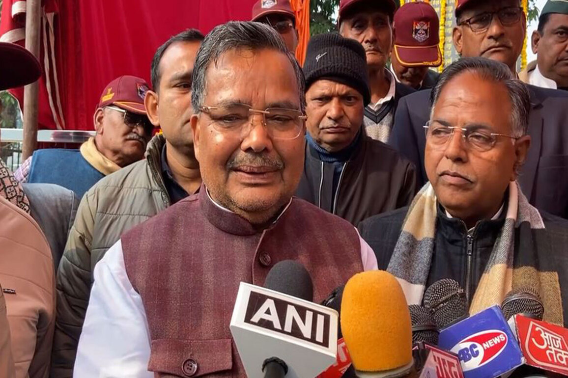 "There are civil war-like conditions in Bangladesh...": Uttar Pradesh Minister Jayveer Singh