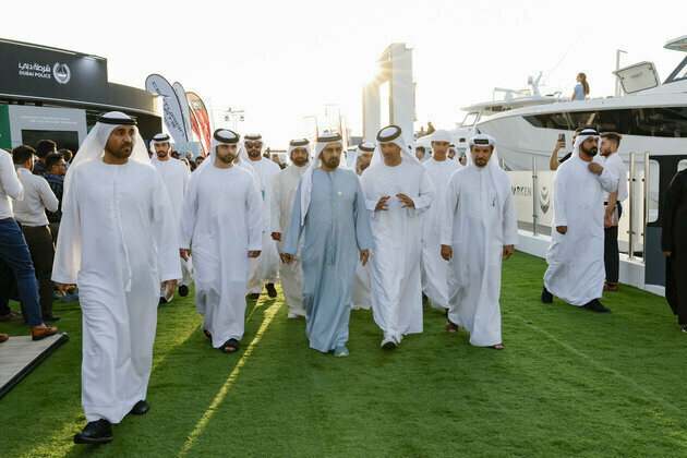 Mohammed bin Rashid tours the 31st edition of Dubai International Boat Show