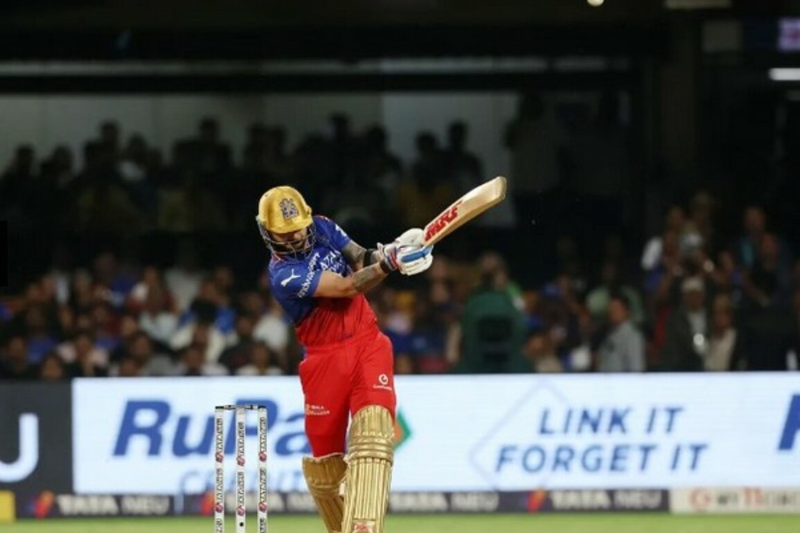 "Scrutiny over Virat's strike rate was absolutely ridiculous": De Villiers' on batter's last IPL season