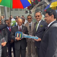 India hands over first batch of 10 electric buses to Mauritius under grant assistance