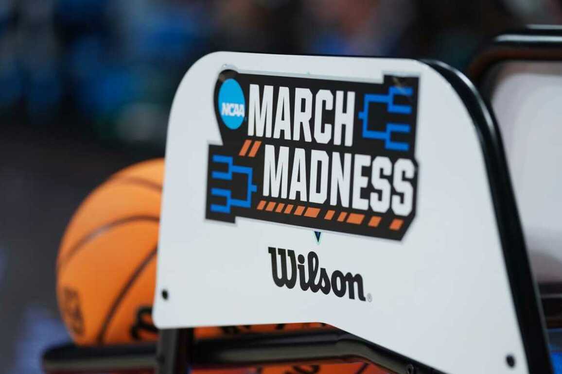 Women's NCAA tournament continues Monday- A look at who's playing