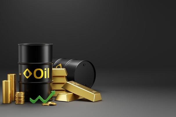 Gold, oil keep market afloat