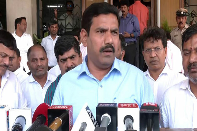 K'taka BJP chief urges CM Siddaramaiah to disclose names of ministers allegedly involved in Ranya Rao's gold smuggling case