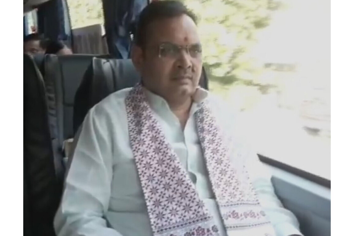 Rajasthan CM travels by EV bus to save fuel in line with PM Modi's appeal for oil conservation efforts