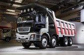 Daimler premieres 'made in India' trucks at Hanover CV Show