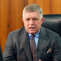 Slovakia halts emergency electricity supplies to Ukraine over Russian oil dispute