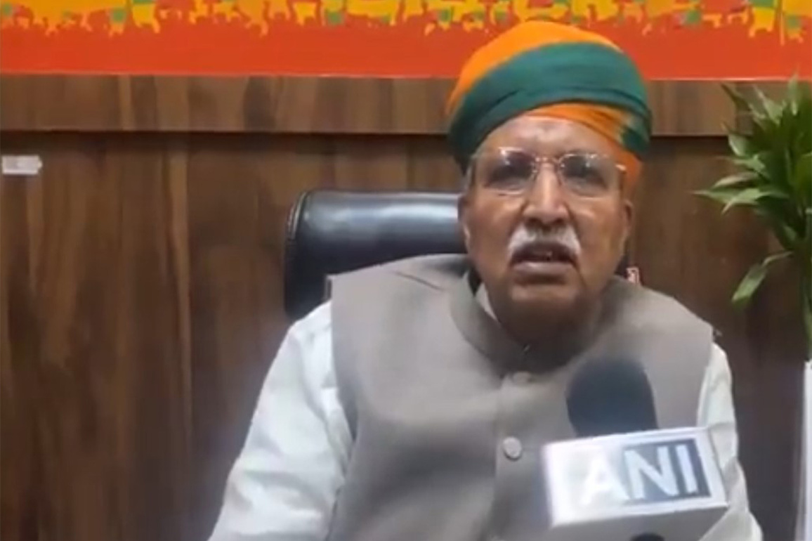 "Big day for the nation": Arjun Ram Meghwal praises PM Modi's flag hoisting at Ayodhya's Ram Temple 'Dwajarohan' ceremony