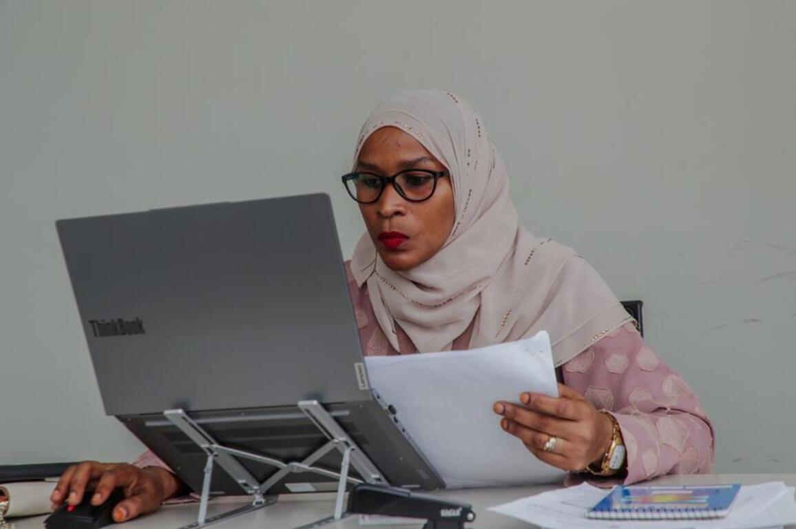 (Hello Africa) China-Tanzania cooperation advances with trained female railway talent