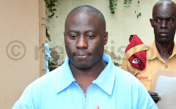 Kazinda ng'atwalibwa mu kkooti gye buvuddeko Kazinda ng'atwalibwa mu kkooti gye buvuddeko