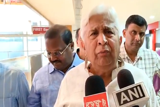 "Totally wrong...violation of human rights..": Karnataka Minister on absence of women journalists at Afghan FM Muttaqi's presser