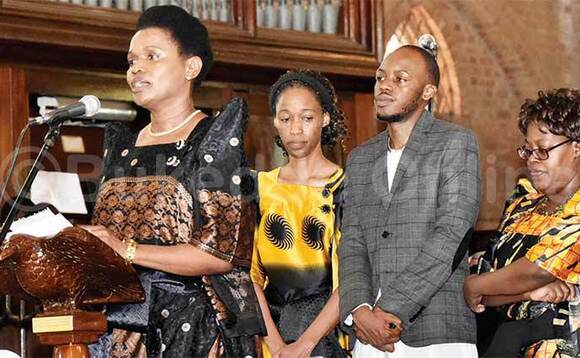 Nnabagereka wa Buganda, Slyvia Nagginda ng'awa obubaka ku kitaawe omugenzi Luswata Nnabagereka wa Buganda, Slyvia Nagginda ng'awa obubaka ku kitaawe omugenzi Luswata