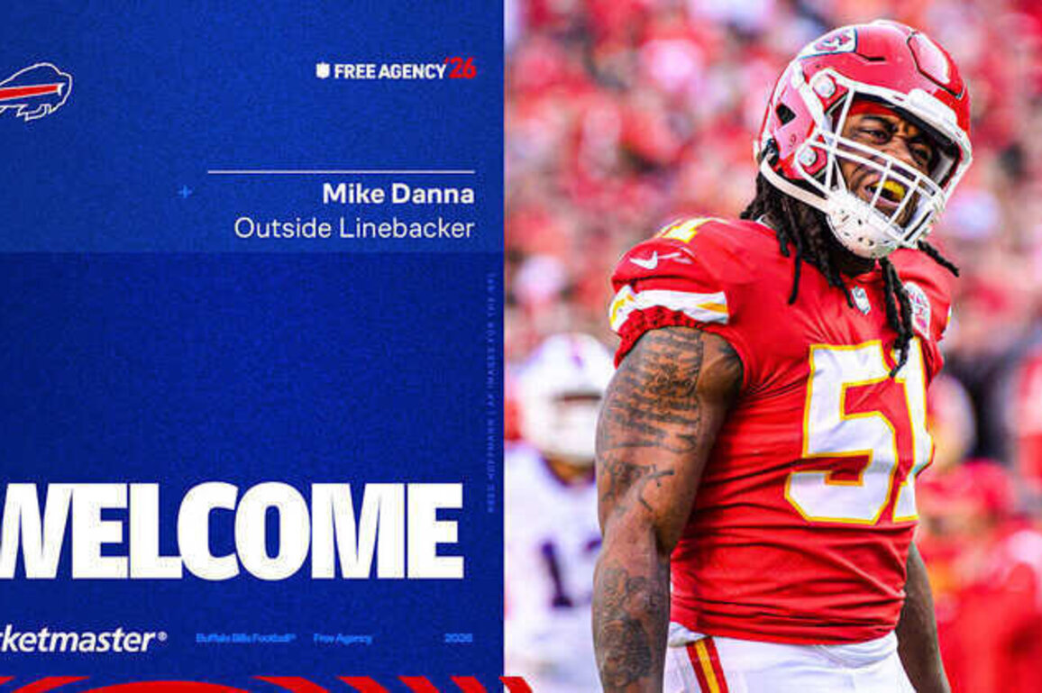 Bills sign OLB Mike Danna to one-year contract