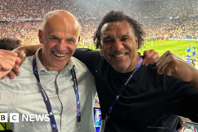 Football commentator Tony Jones retires after 50-year career