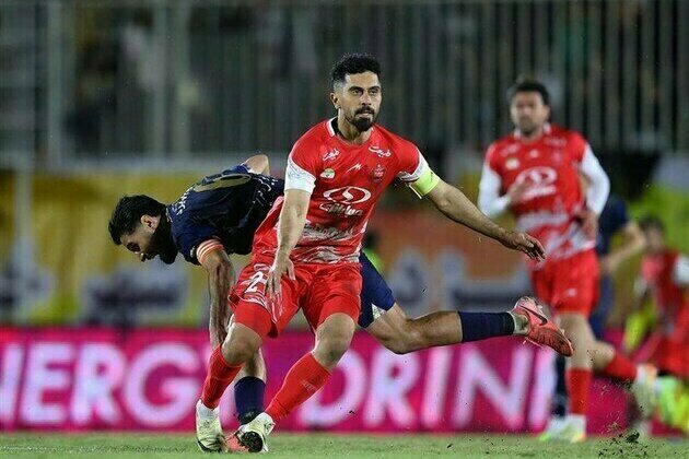 Persepolis Captain Alishah Pens Deal Extension