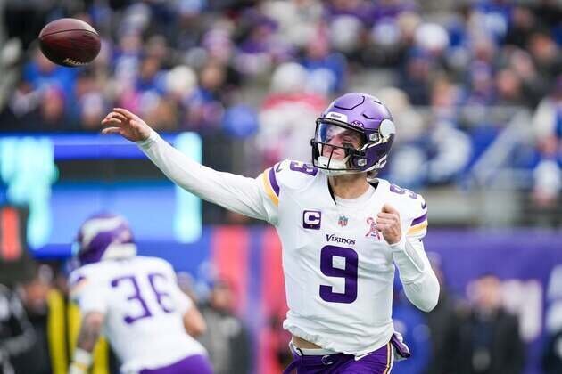 Vikings QB J.J. McCarthy (hand) 'progressing,' Week 18 status TBD