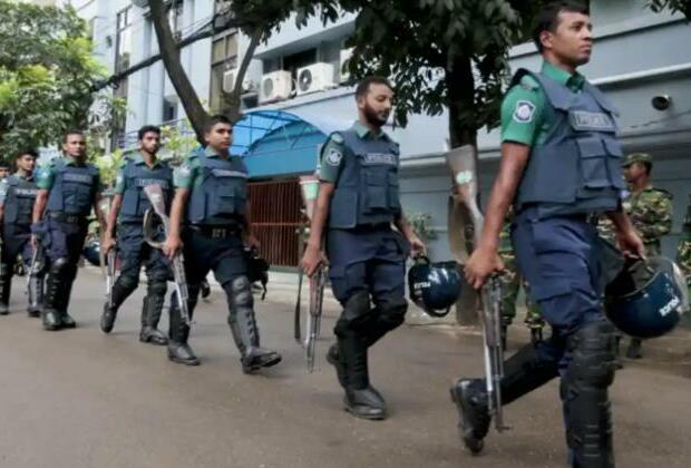 Dhaka police arrest 1,356 to secure upcoming Victory Day