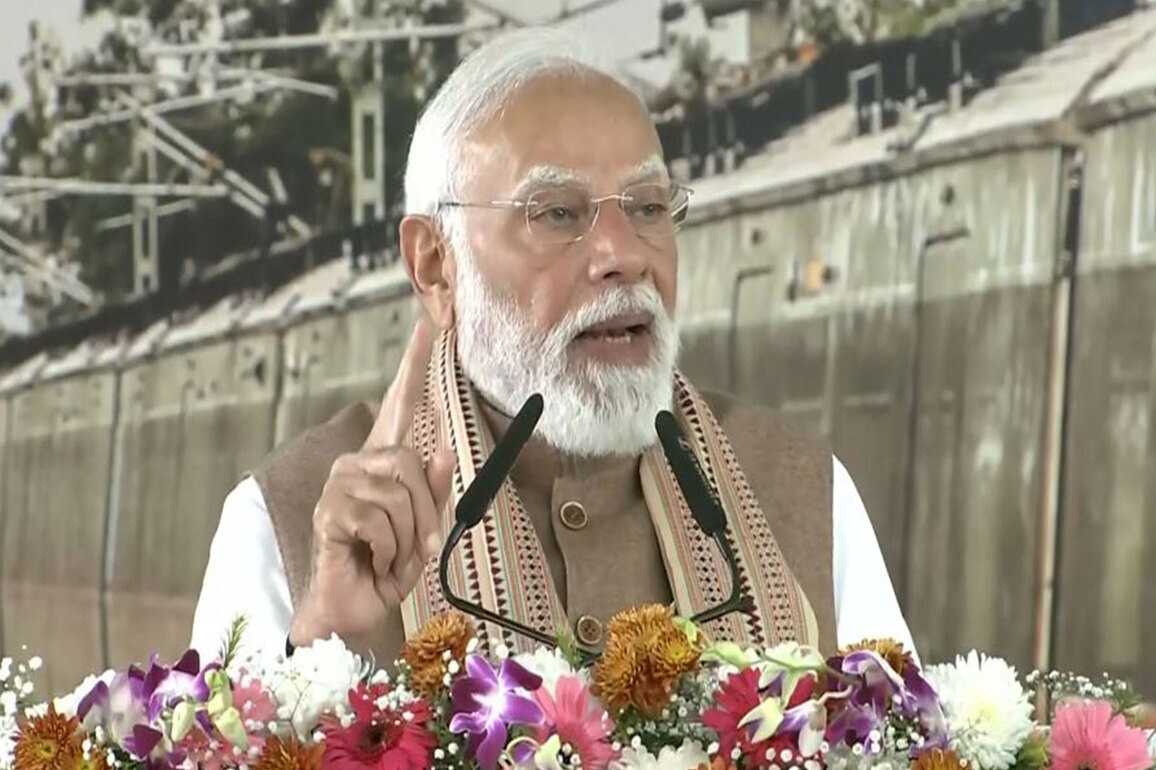 "New revolution for developed Uttar Pradesh," PM Modi after launching Namo Bharat Rapid Rail, Meerut Metro services
