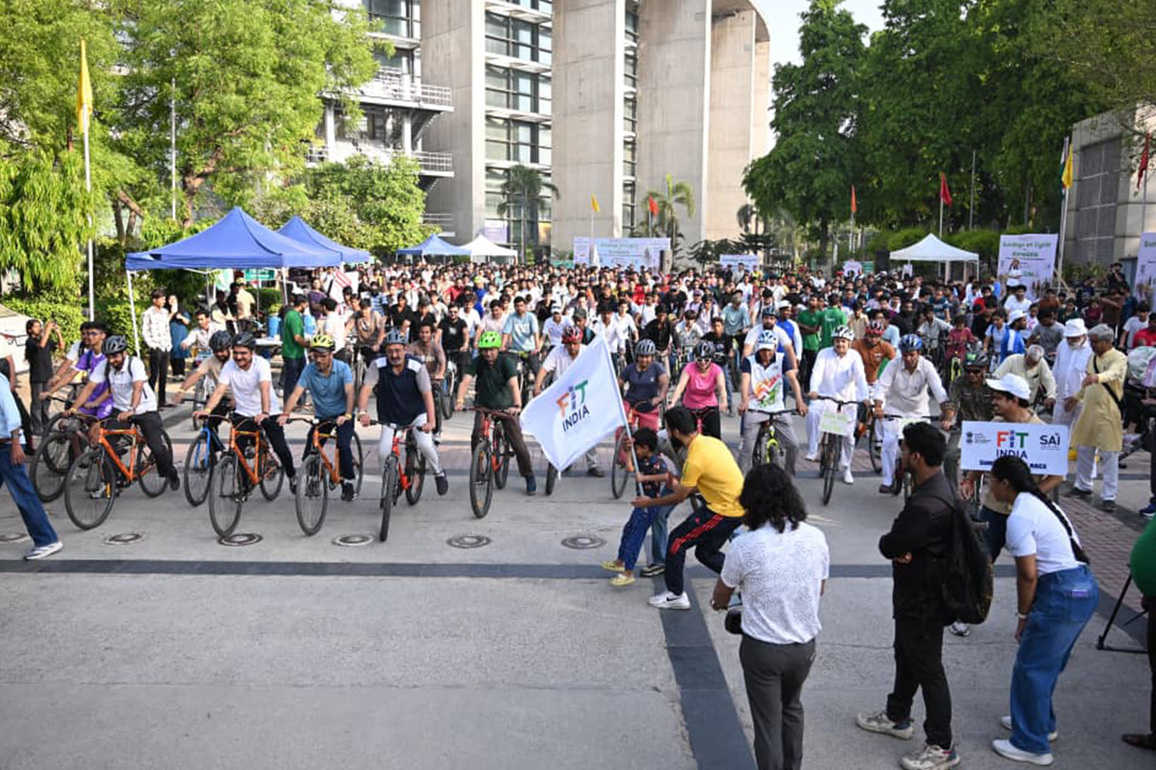 72nd edition of Fit India Sundays on cycle unites farmers, annadata, citizens nationwide