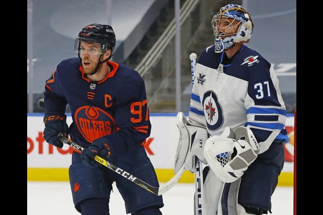 Oilers' stars look to get loose in Game 3 vs. Jets