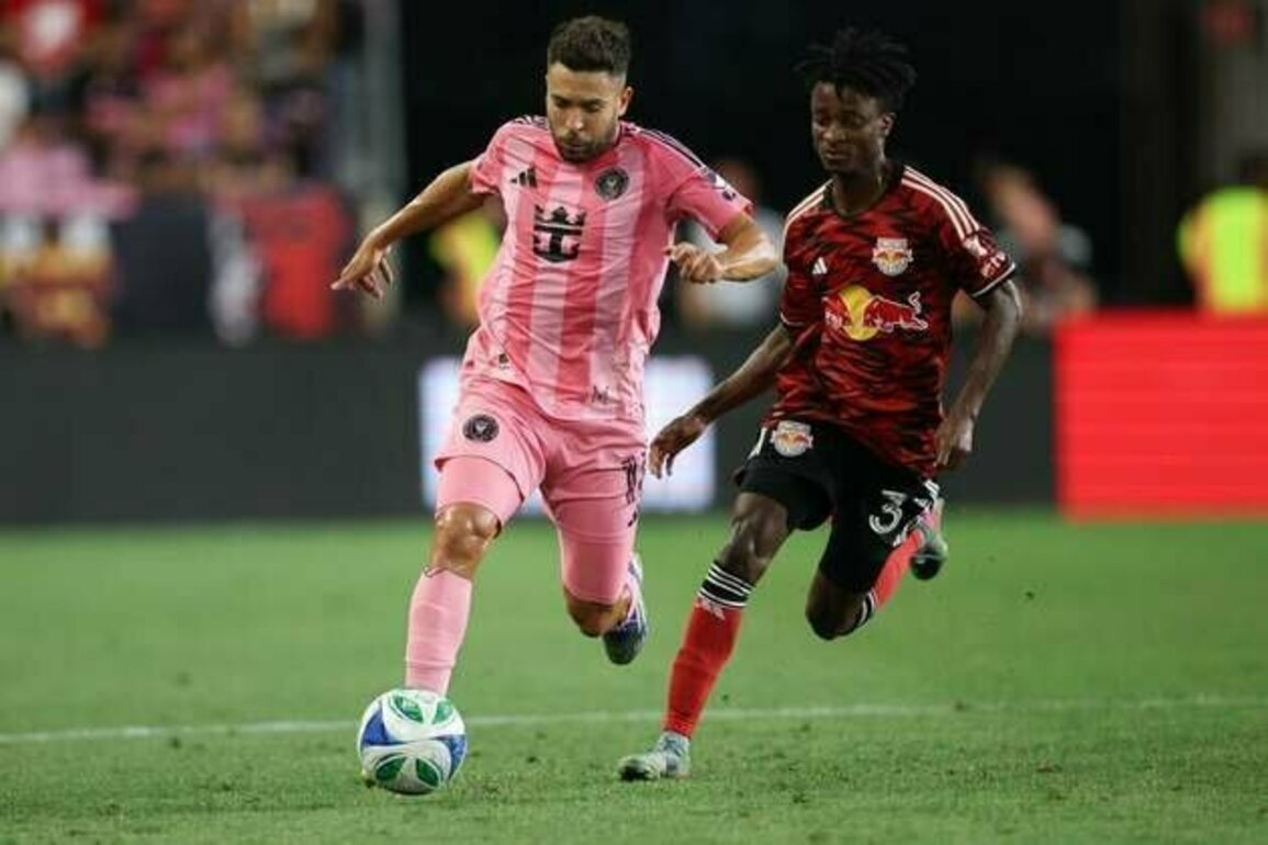 Lionel Messi's 6th brace in 7 games seals Inter Miami's win over Red Bulls