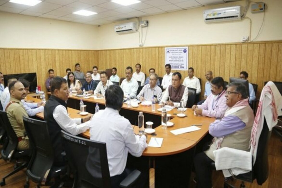 Assam Governor Gulab Chand Kataria visits Sri Sri Aniruddhadeva Sports University