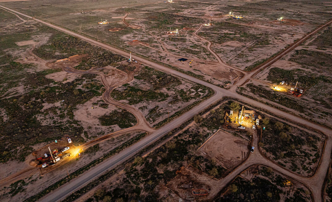  Drilling at Santa Cruz in Arizona, USA