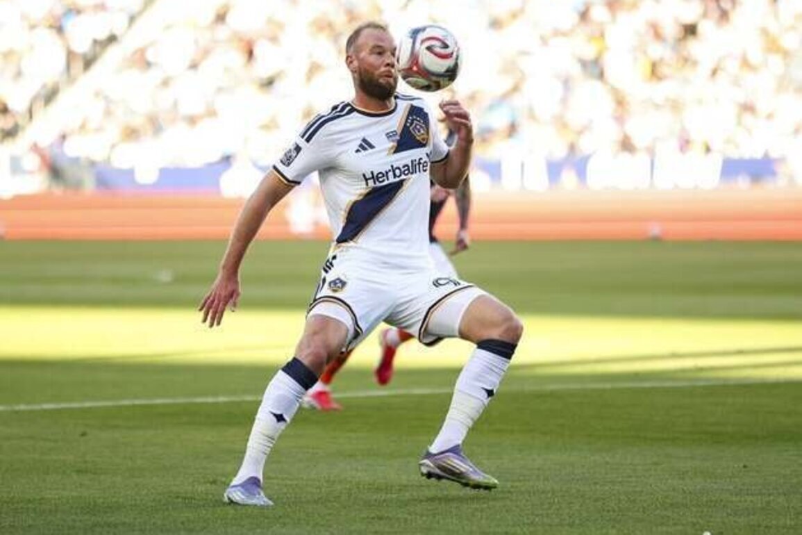 Galaxy, Timbers square off amid early-season lulls