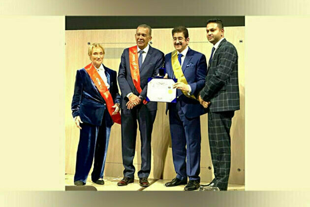 Sandeep Marwah honoured with Regal British Award in London