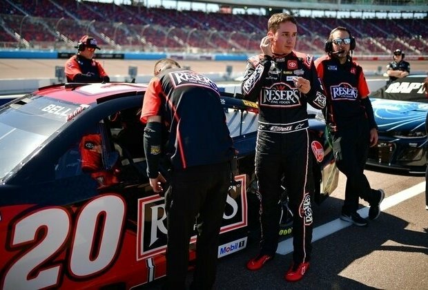 Christopher Bell prevails at Phoenix for third straight win