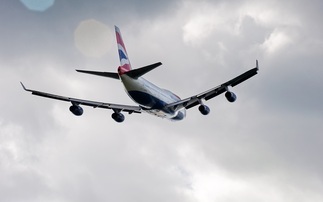 Scrapping business class could halve aviation emissions