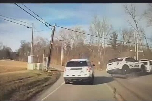 Video- Cincinnati Police cruiser caught on fleeing suspect's trailer during pursuit