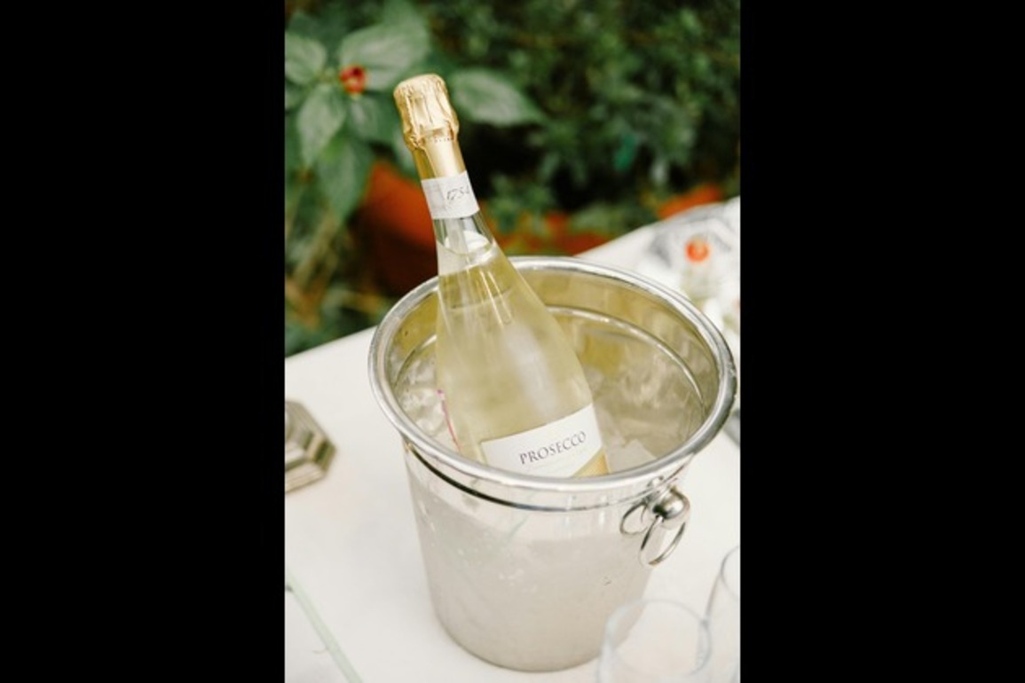 Costco urges recall of Prosecco bottles that could break suddenly